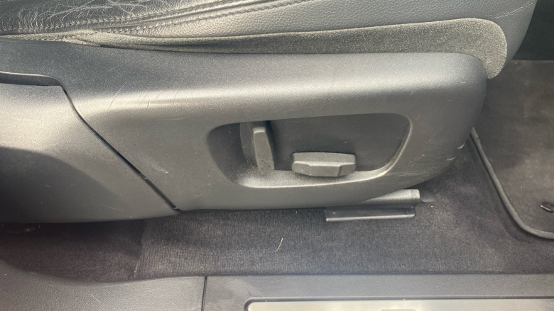 Land Rover Range Rover Evoque 2.0 P250 R-Dynamic S 5dr Auto Petrol Hatchback